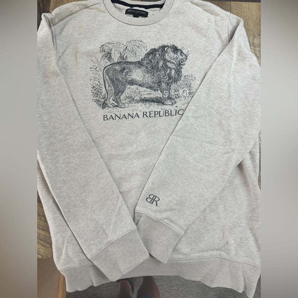 Banana Republic L Heritage Lion Light Oatmeal